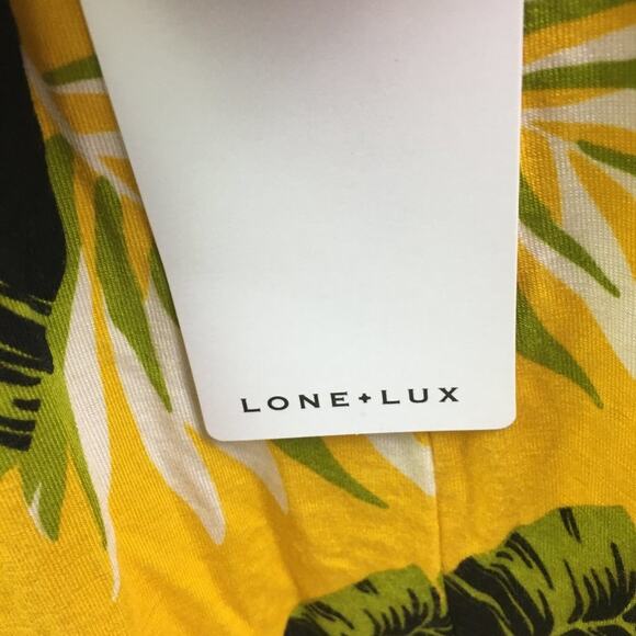 Lone & Lux Leaf Pattern Top Yellow Green 1X - Picture 7 of 15